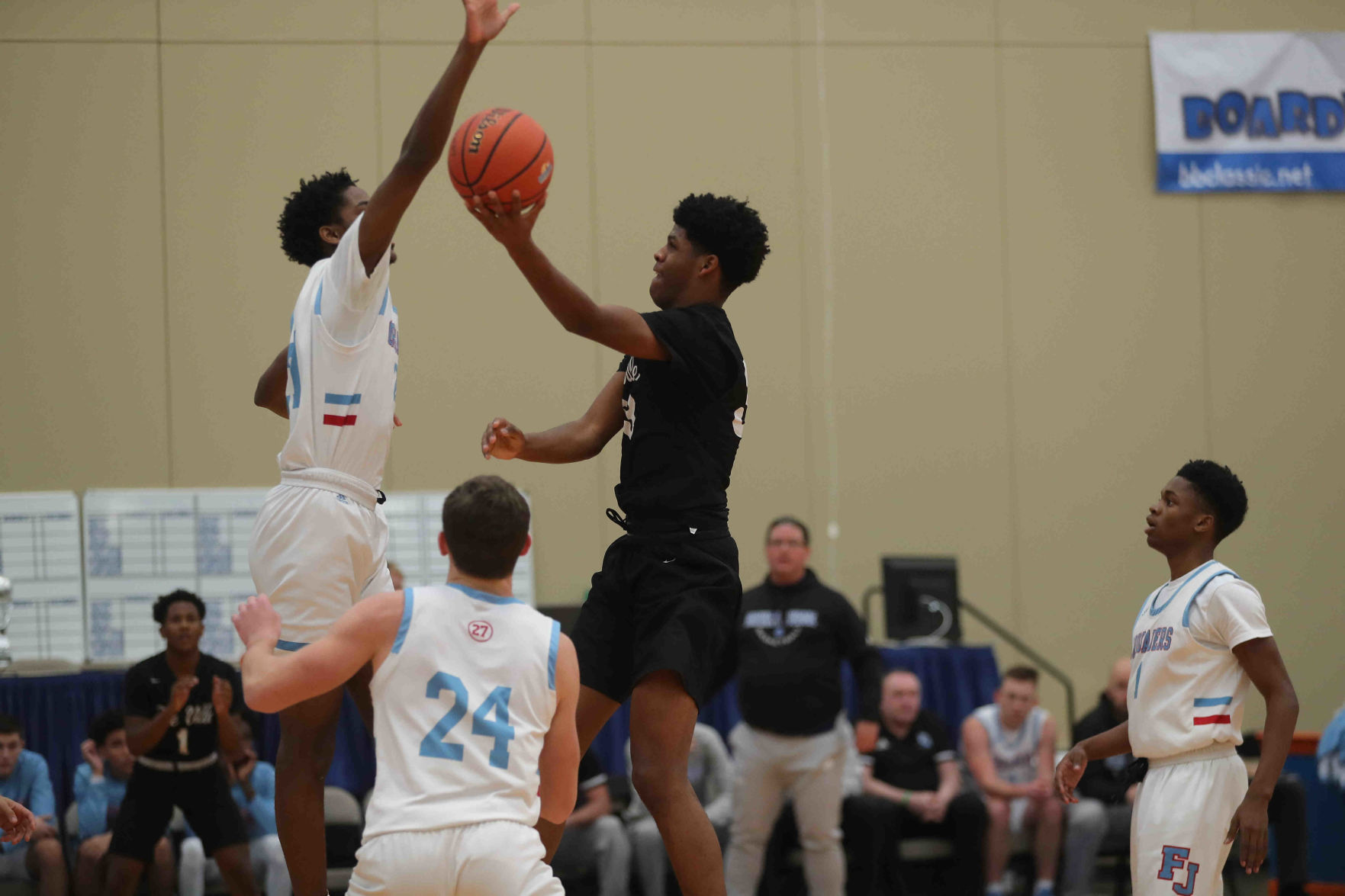 Pleasantville vs Father Judge in a Boardwalk Basketball Classic